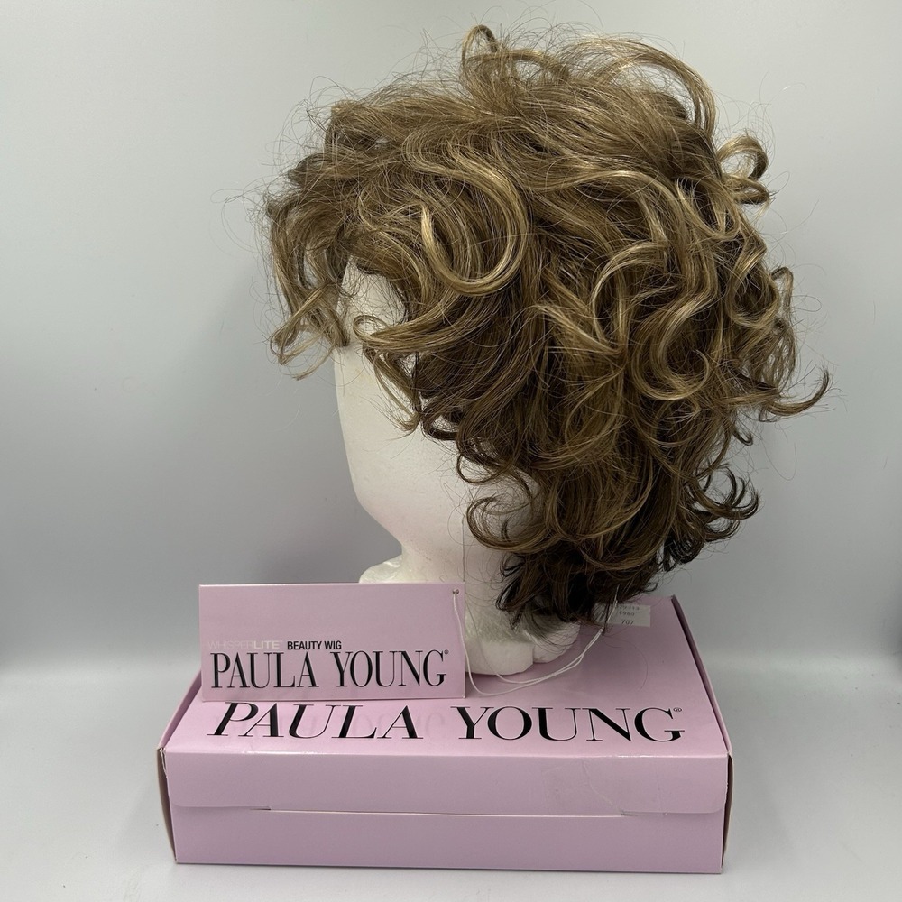 Paula Young Wavy SF 12/28 Ivory Wig Curly Highlight Light Brown Short New In Box